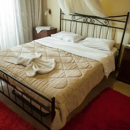 Oda ve Kahvaltı ουρανία τασιού