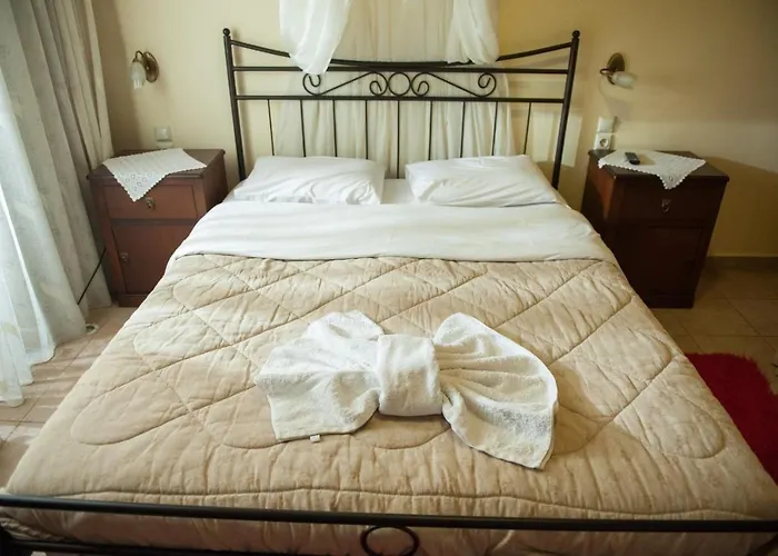 ουρανία τασιού Mikrón Khoríon